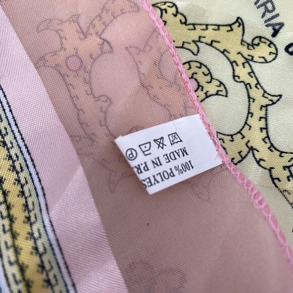 Italy Pisa Souvenir Scarf Multi colored Historical Sites 38"x40" NEW - Picture 5 of 5